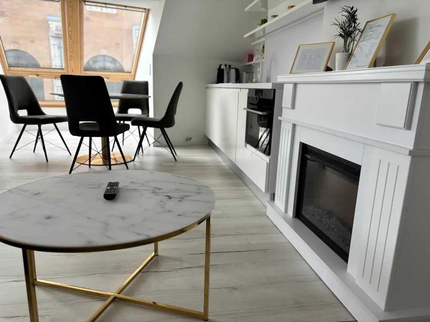 Apartament Elisabeth White With Parking
